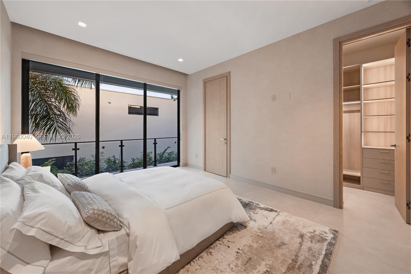 723 NE 77th St Miami, FL 33138