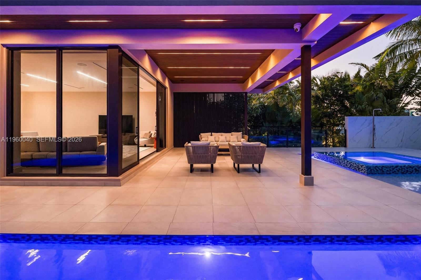 723 NE 77th St Miami, FL 33138