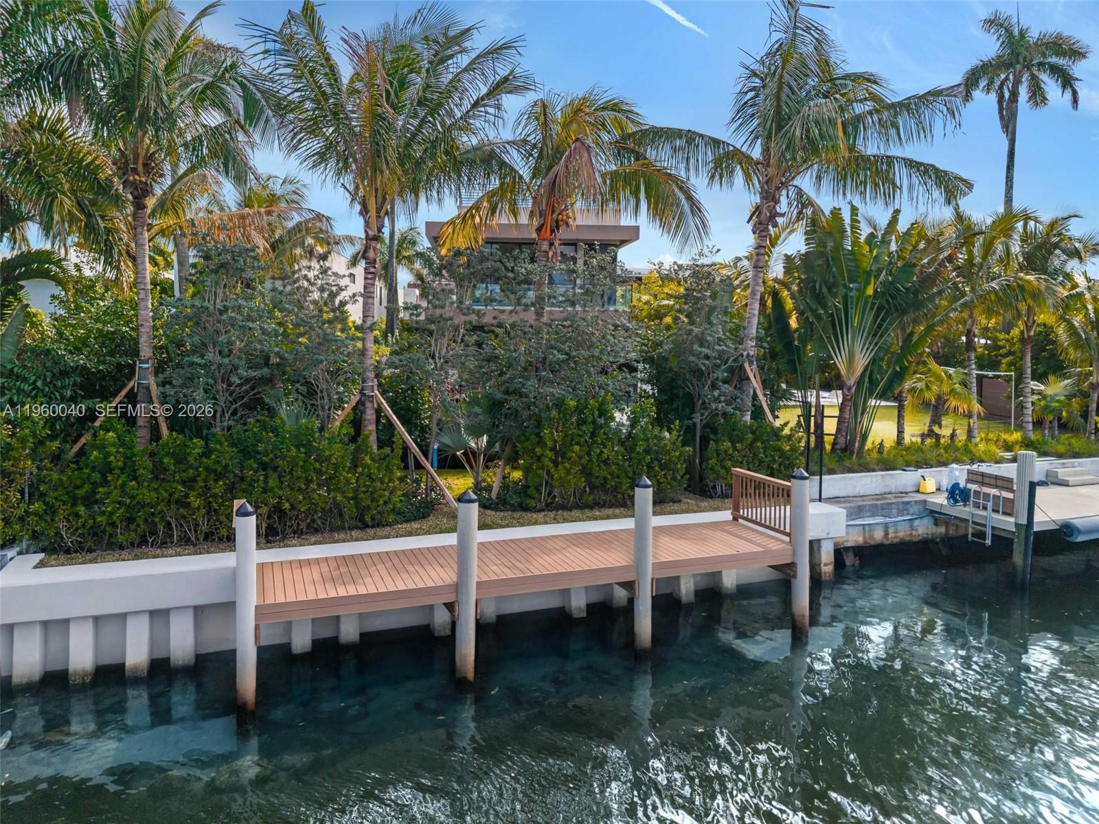 723 NE 77th St Miami, FL 33138