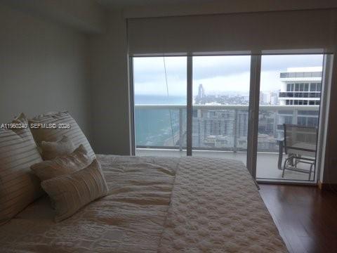 image Beach Club 212