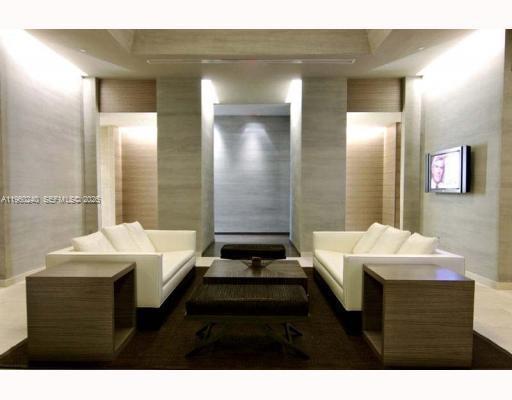 image Beach Club 226