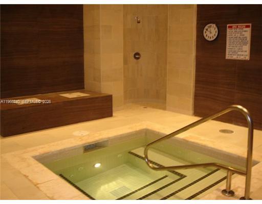 image Beach Club 230