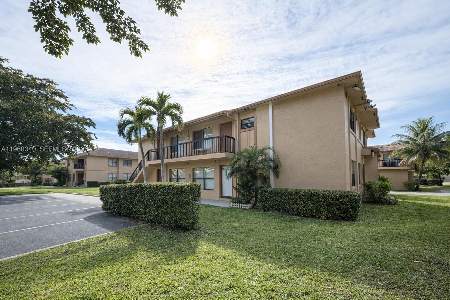 2530 W 67th Pl #12-29 Hialeah, FL 33016