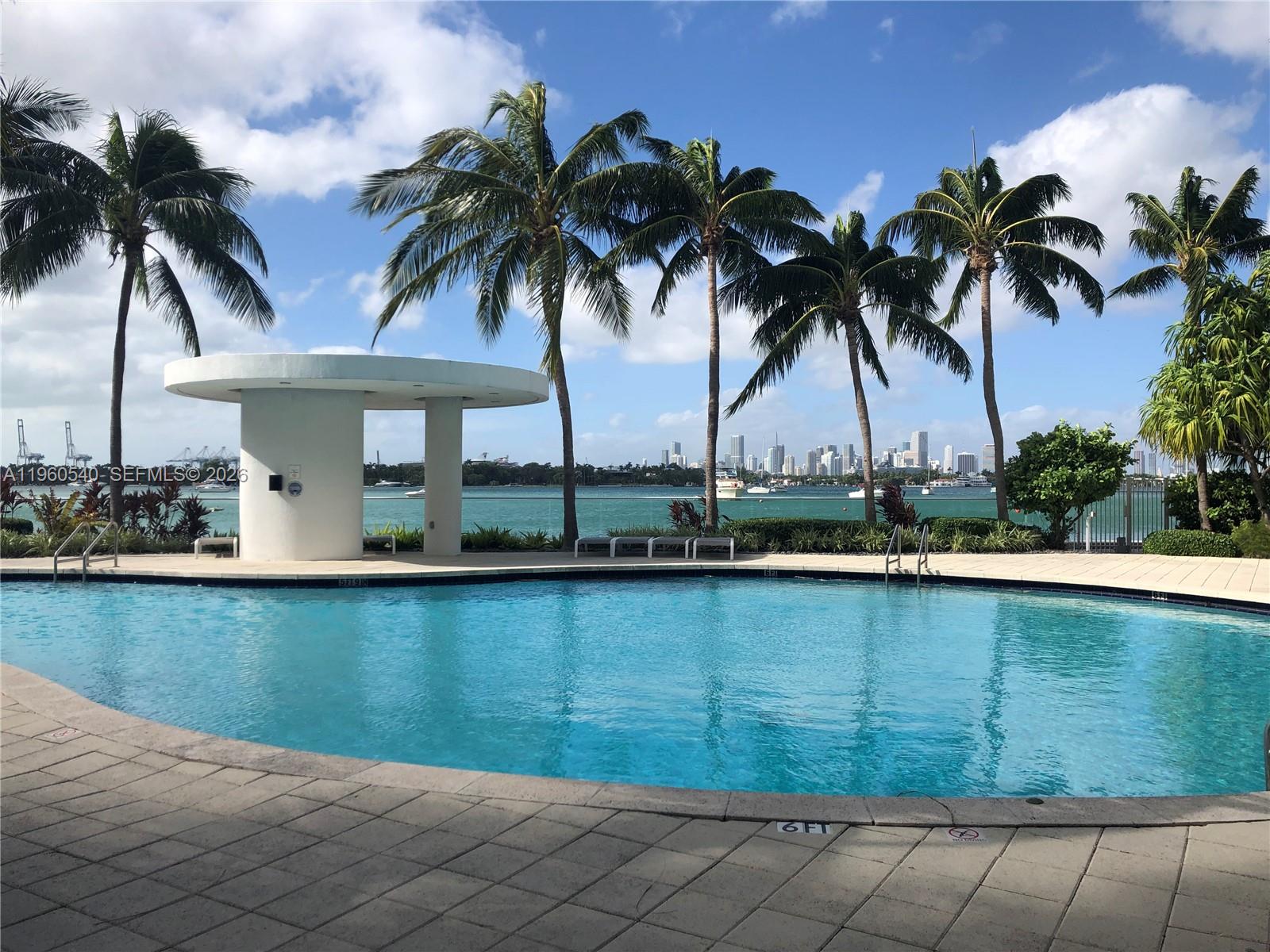 image The Waverly at South Beach12