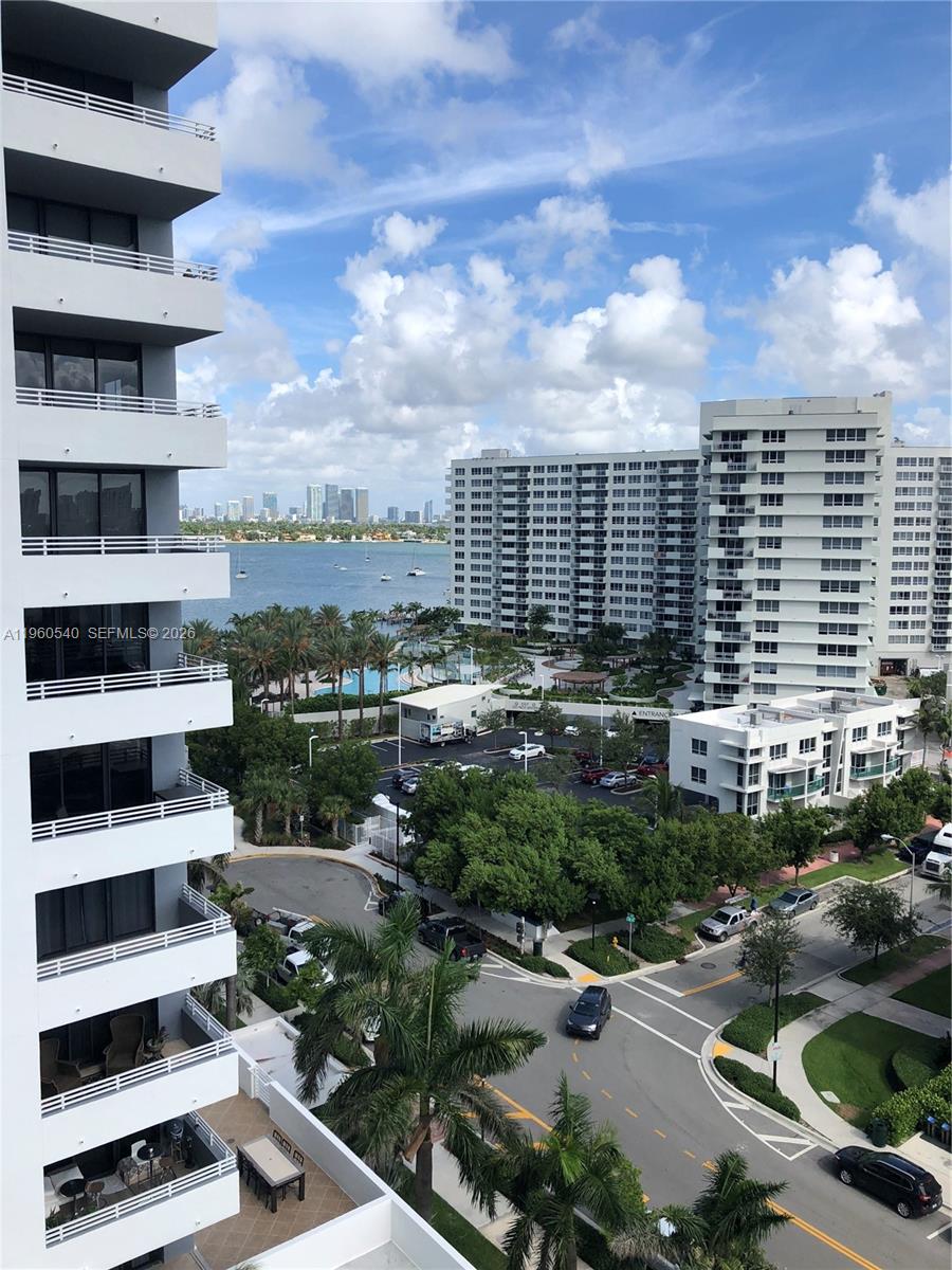 image The Waverly at South Beach1