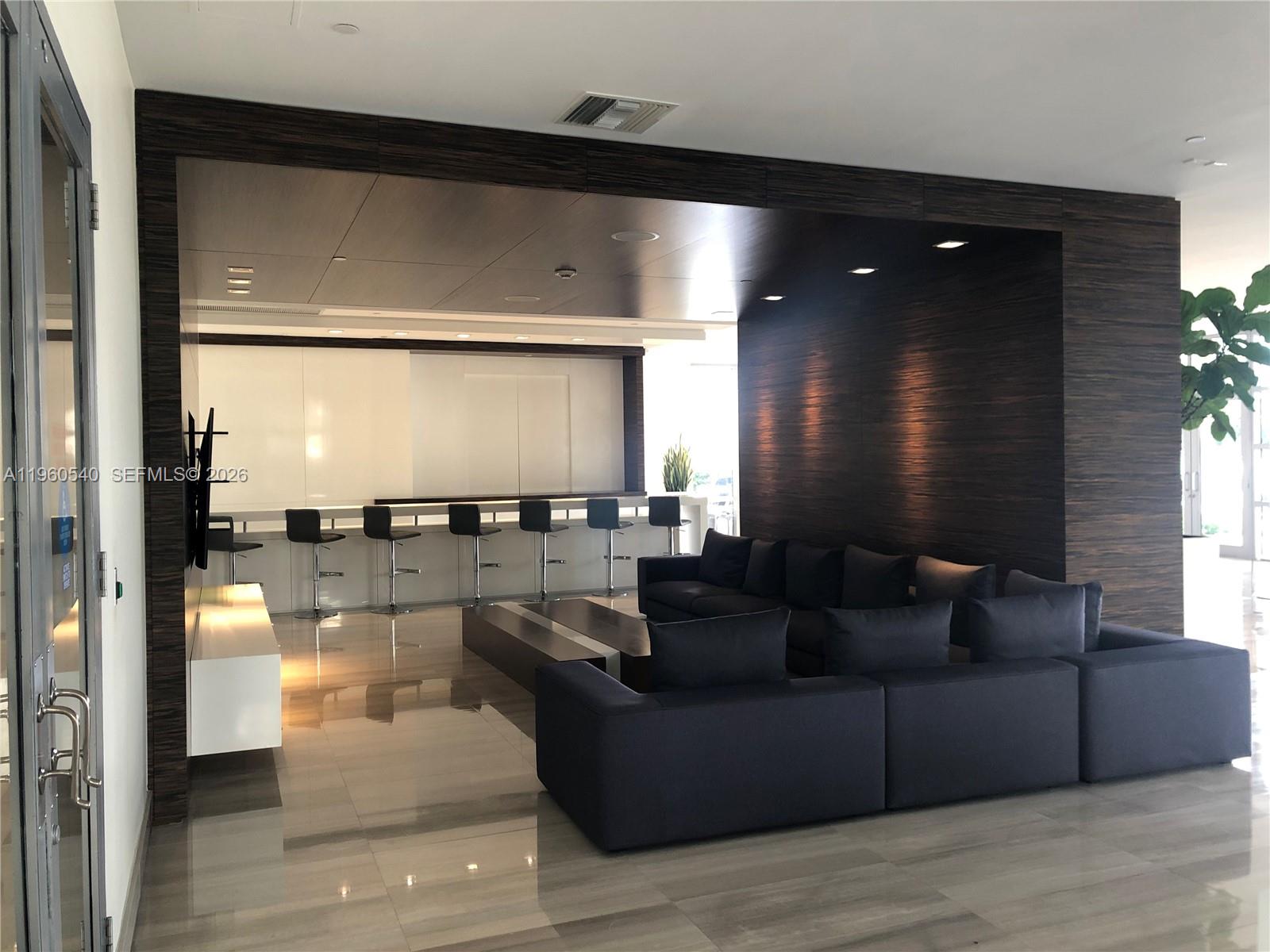 image The Waverly at South Beach21