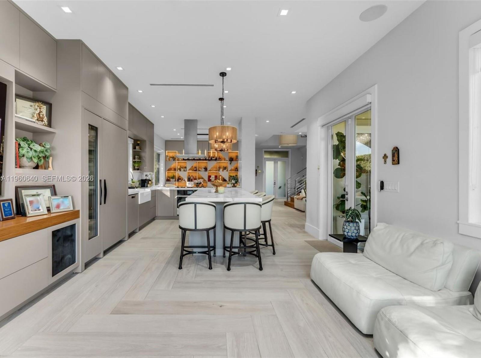 4819 University Dr Coral Gables, FL 33146