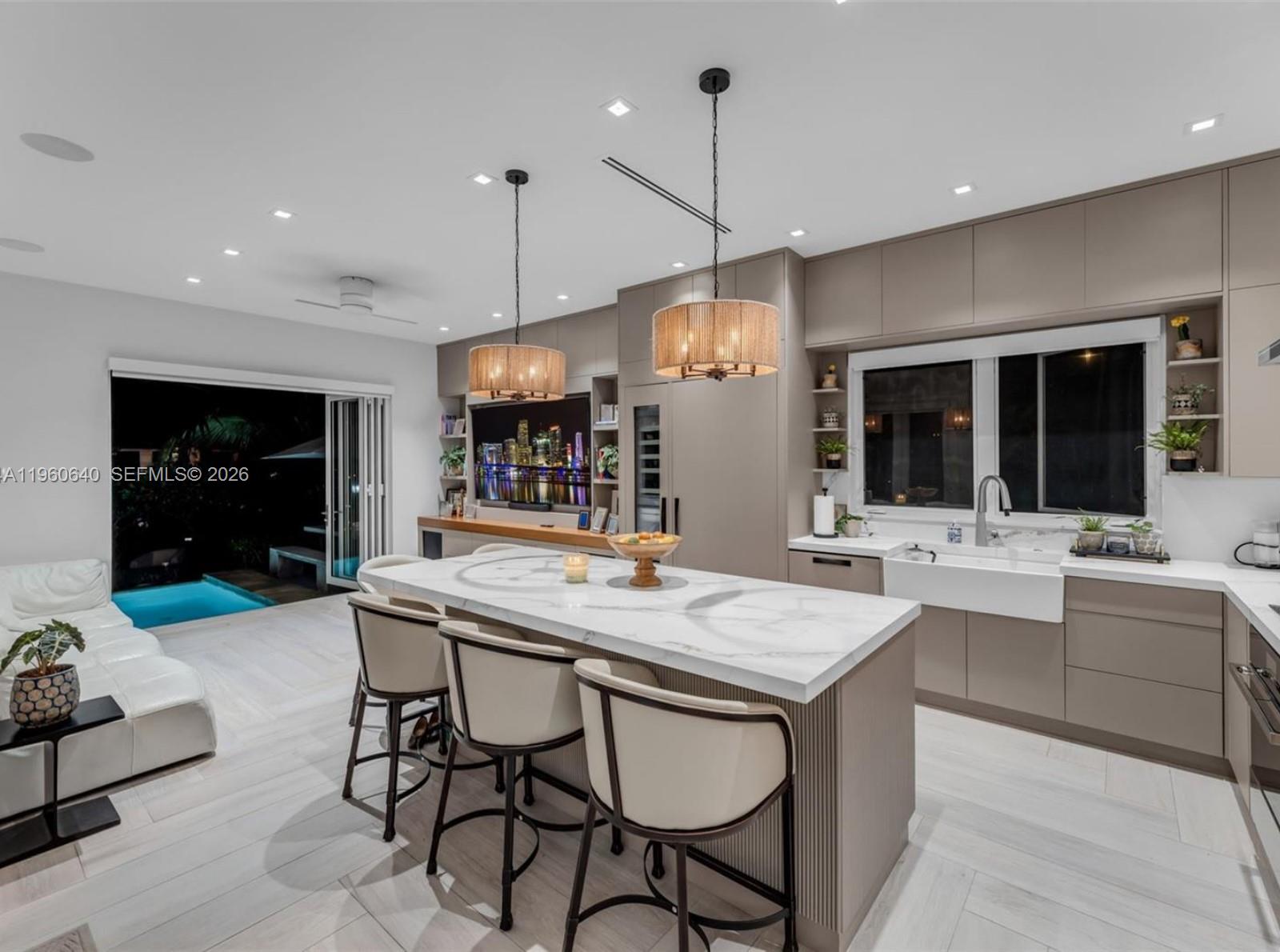 4819 University Dr Coral Gables, FL 33146