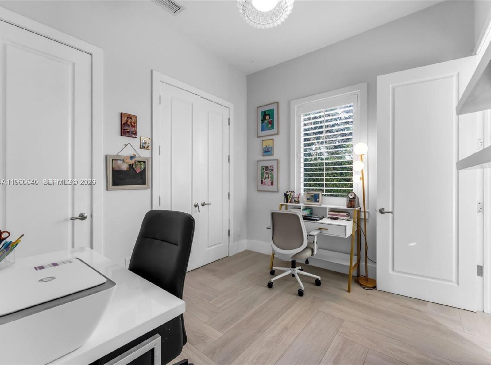 4819 University Dr Coral Gables, FL 33146