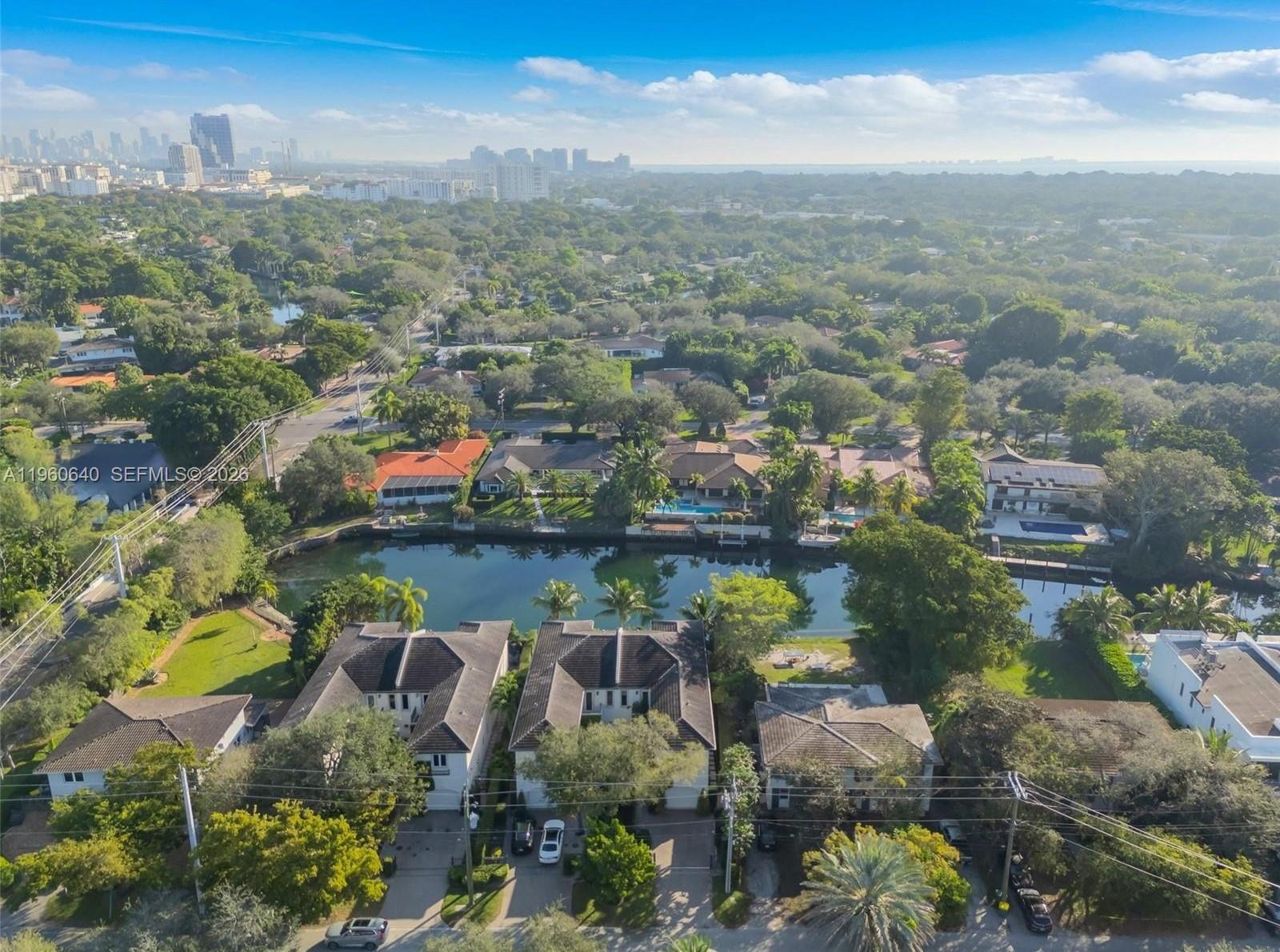 4819 University Dr Coral Gables, FL 33146