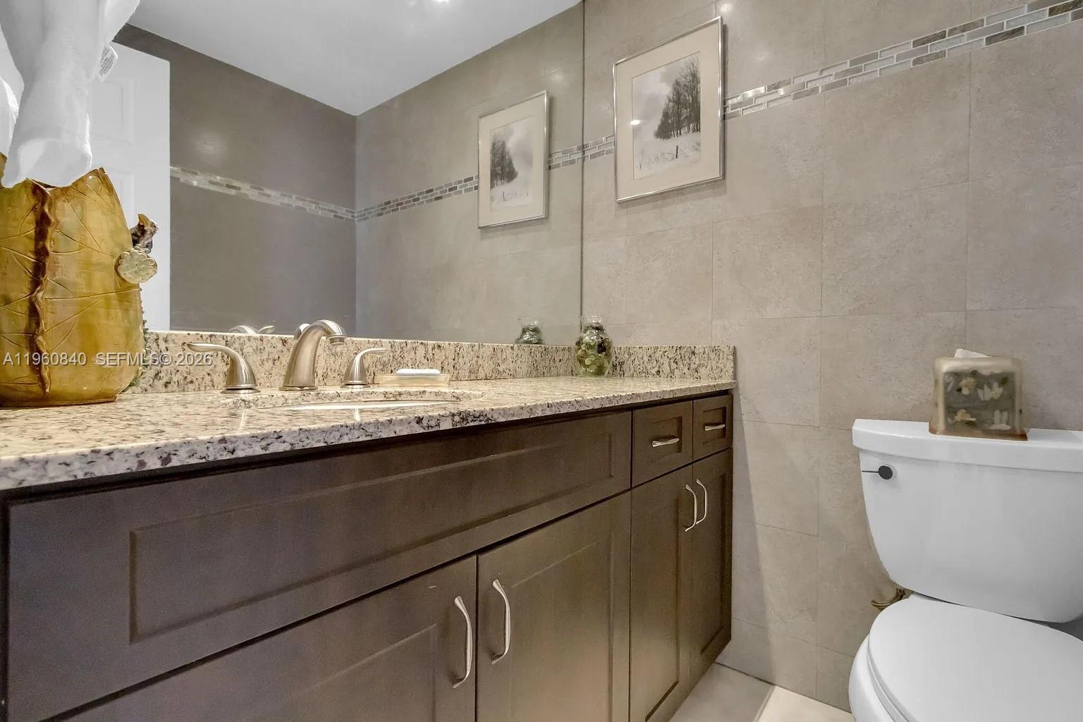 1950 S Ocean Dr #17E Hallandale Beach, FL 33009