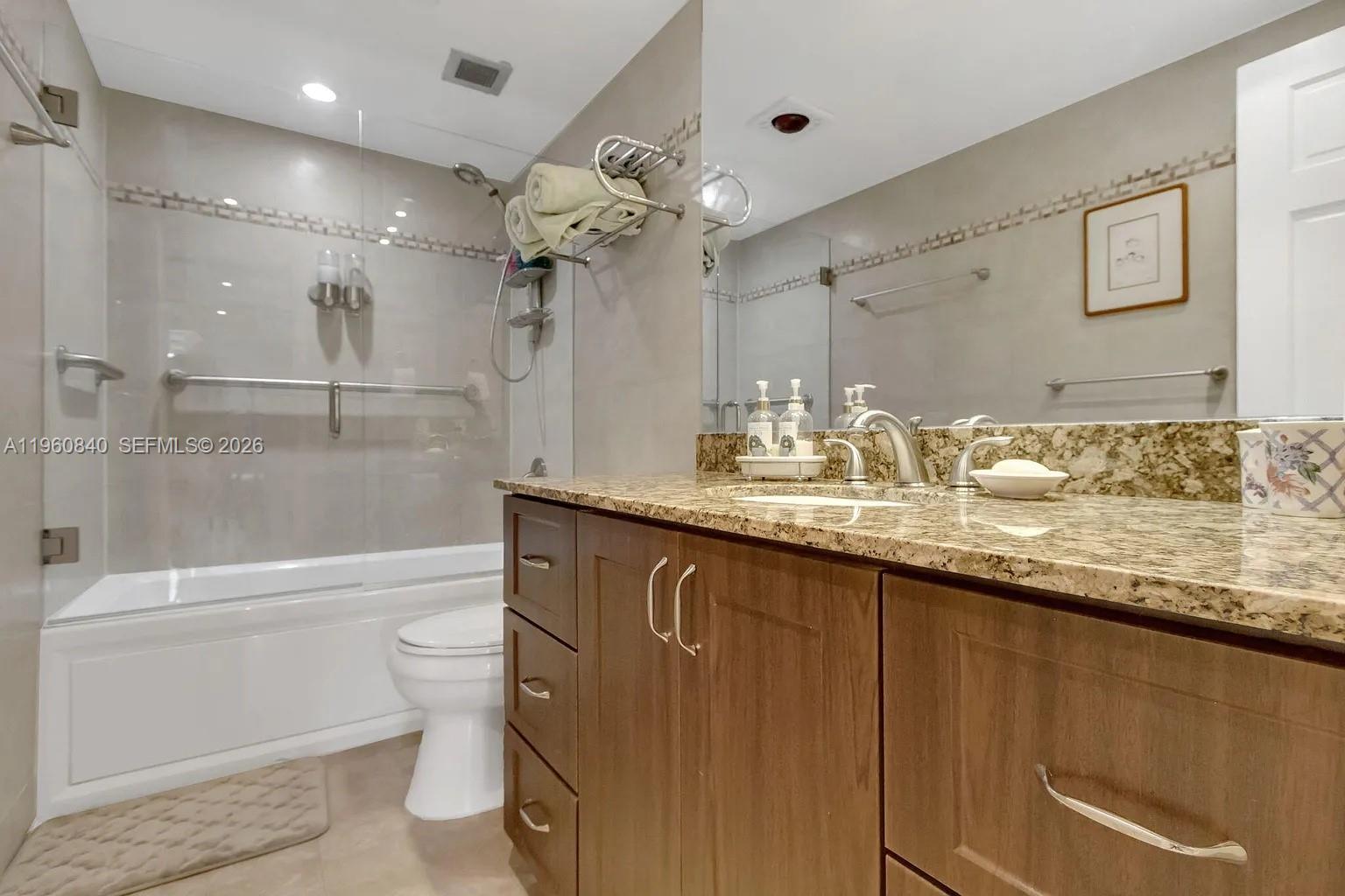 1950 S Ocean Dr #17E Hallandale Beach, FL 33009