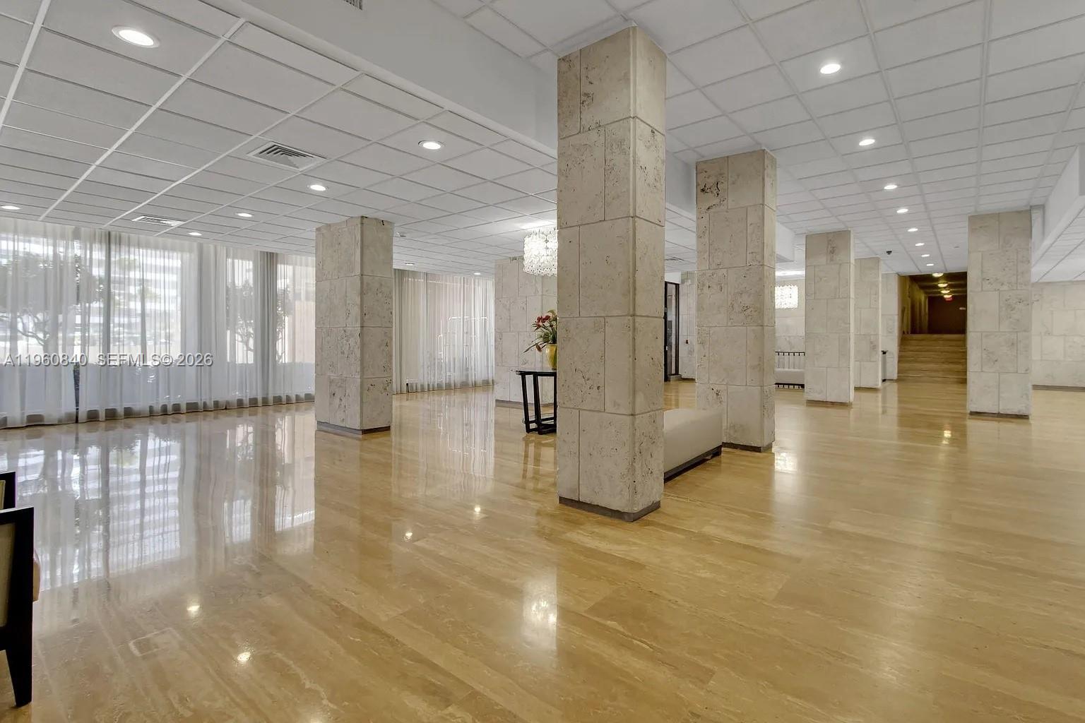 1950 S Ocean Dr #17E Hallandale Beach, FL 33009