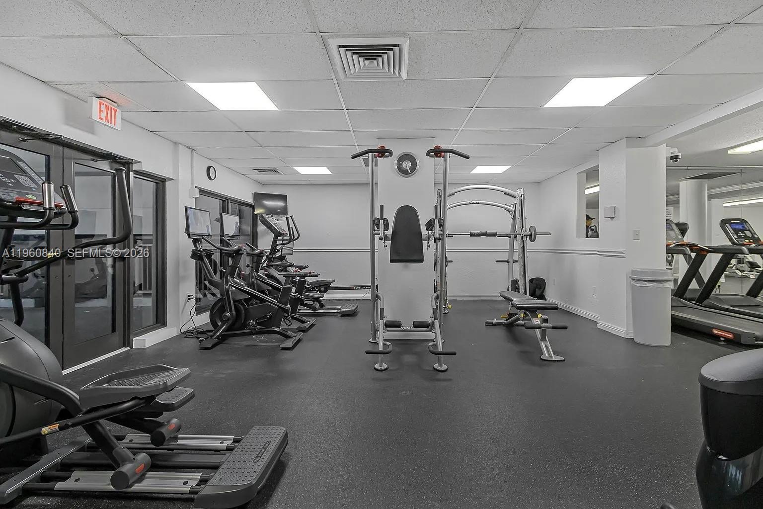 1950 S Ocean Dr #17E Hallandale Beach, FL 33009