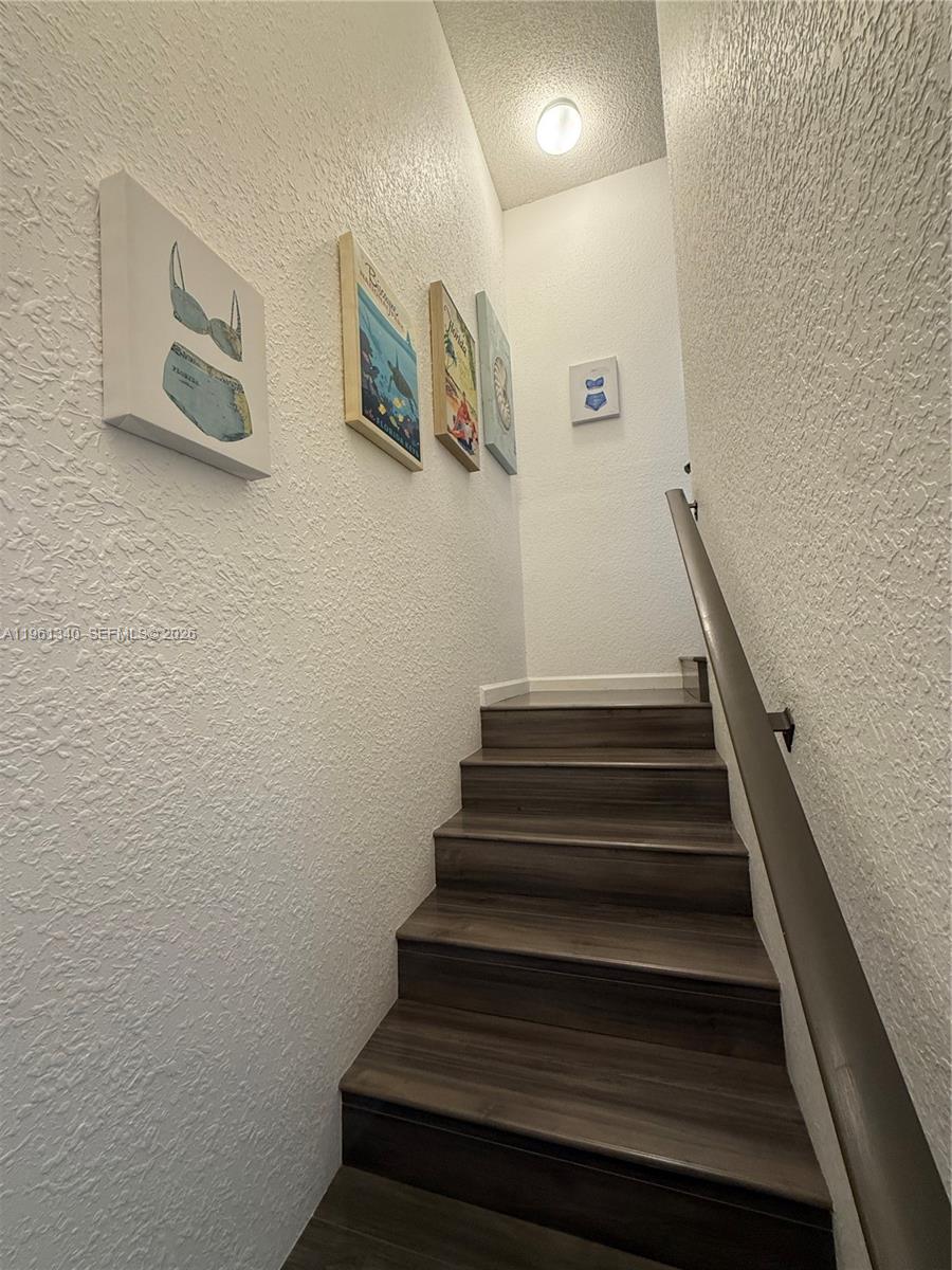 232 Waterside Dr Hypoluxo, FL 33462