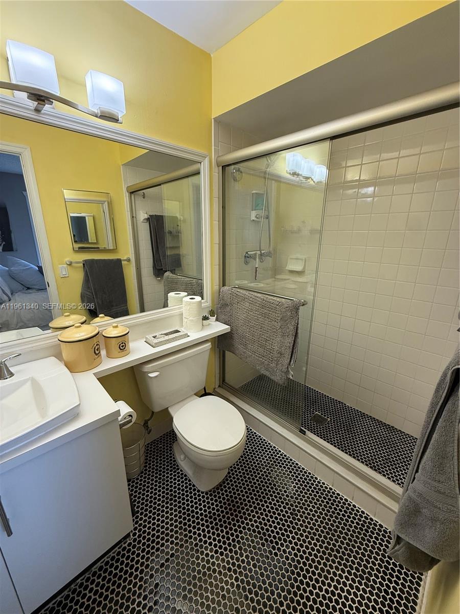 232 Waterside Dr Hypoluxo, FL 33462