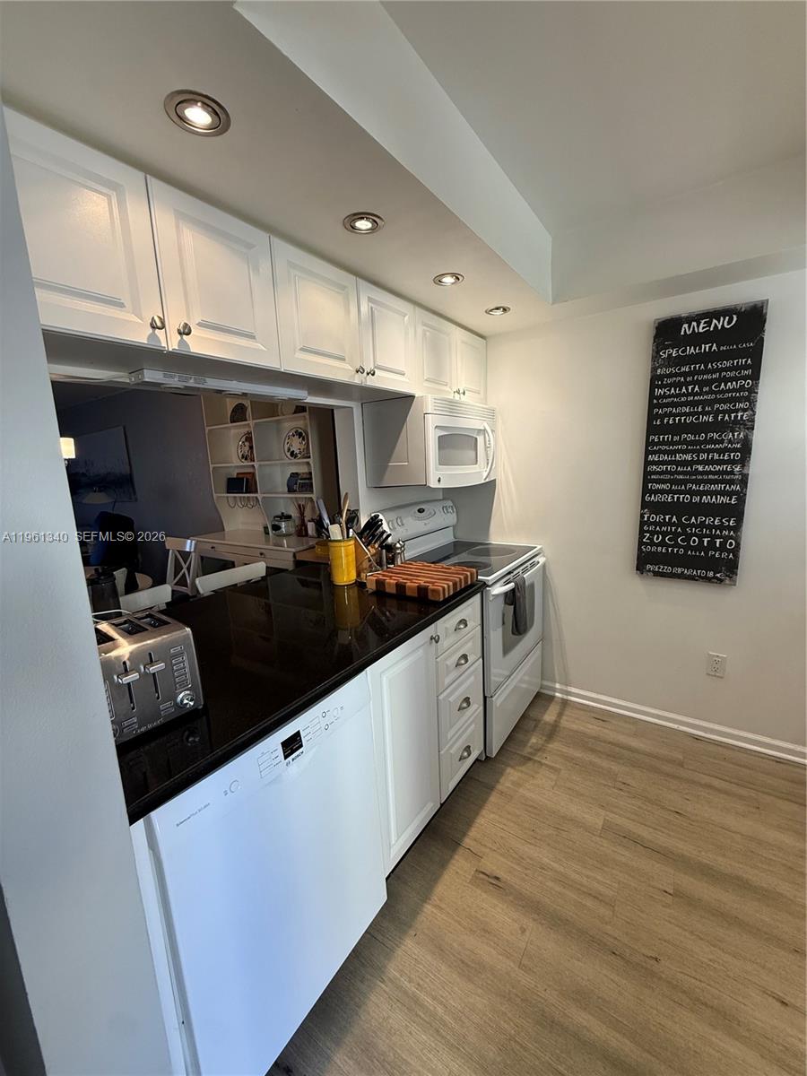 232 Waterside Dr Hypoluxo, FL 33462