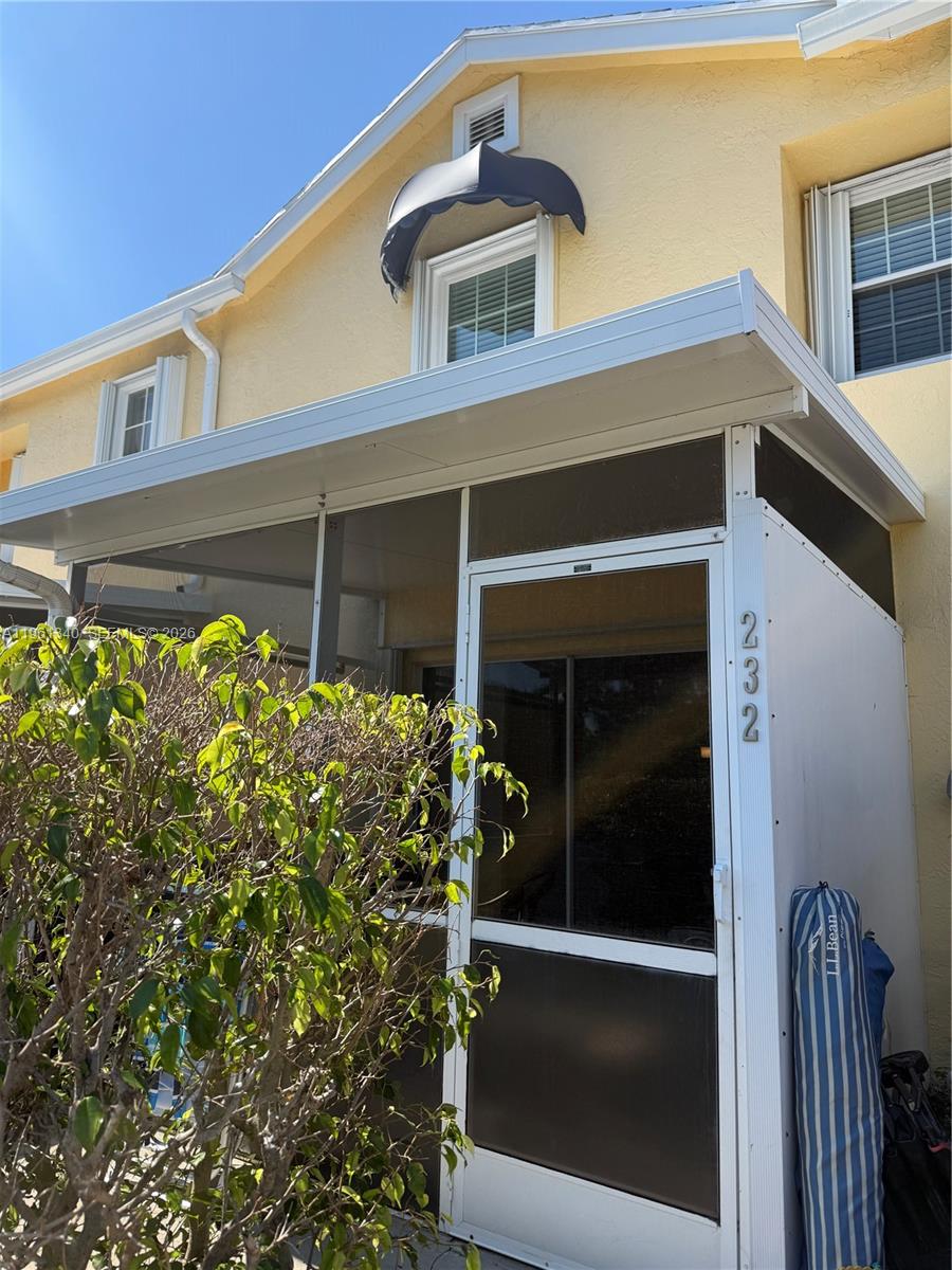 232 Waterside Dr Hypoluxo, FL 33462