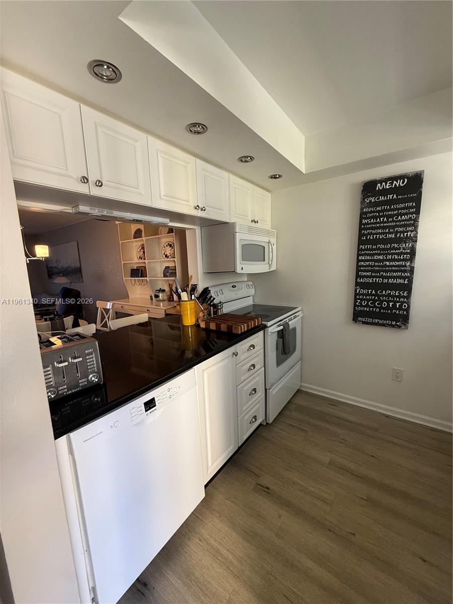 232 Waterside Dr Hypoluxo, FL 33462