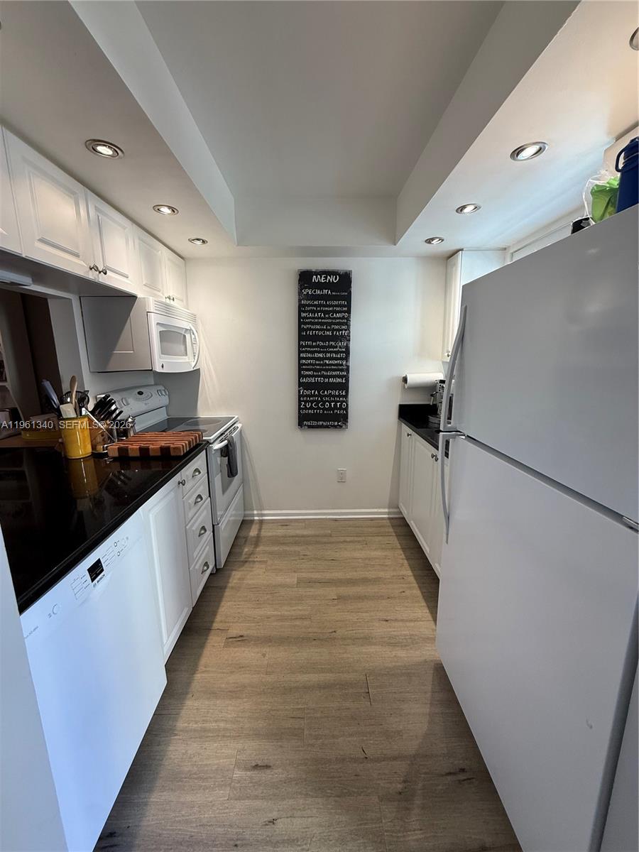 232 Waterside Dr Hypoluxo, FL 33462