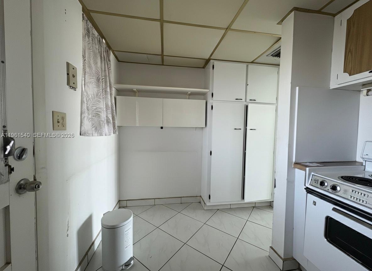 Undisclosed Address Aventura, FL 33160