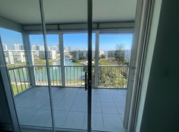 Undisclosed Address Aventura, FL 33160