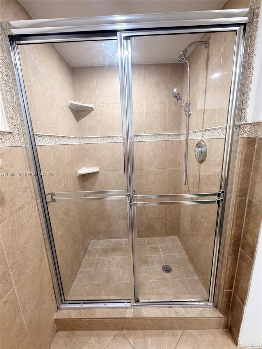 10835 SW 112th Ave #116 Miami, FL 33176