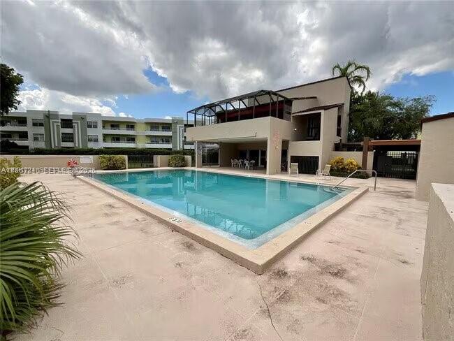 10835 SW 112th Ave #116 Miami, FL 33176