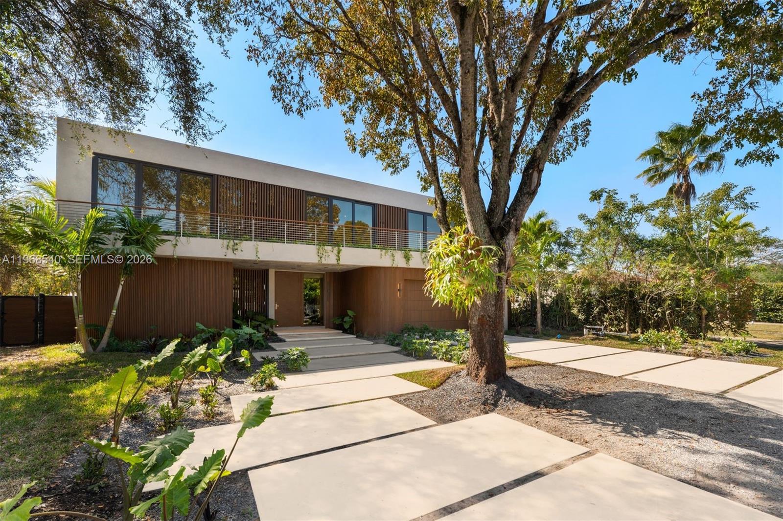 6450 SW 82nd St Miami, FL 33143