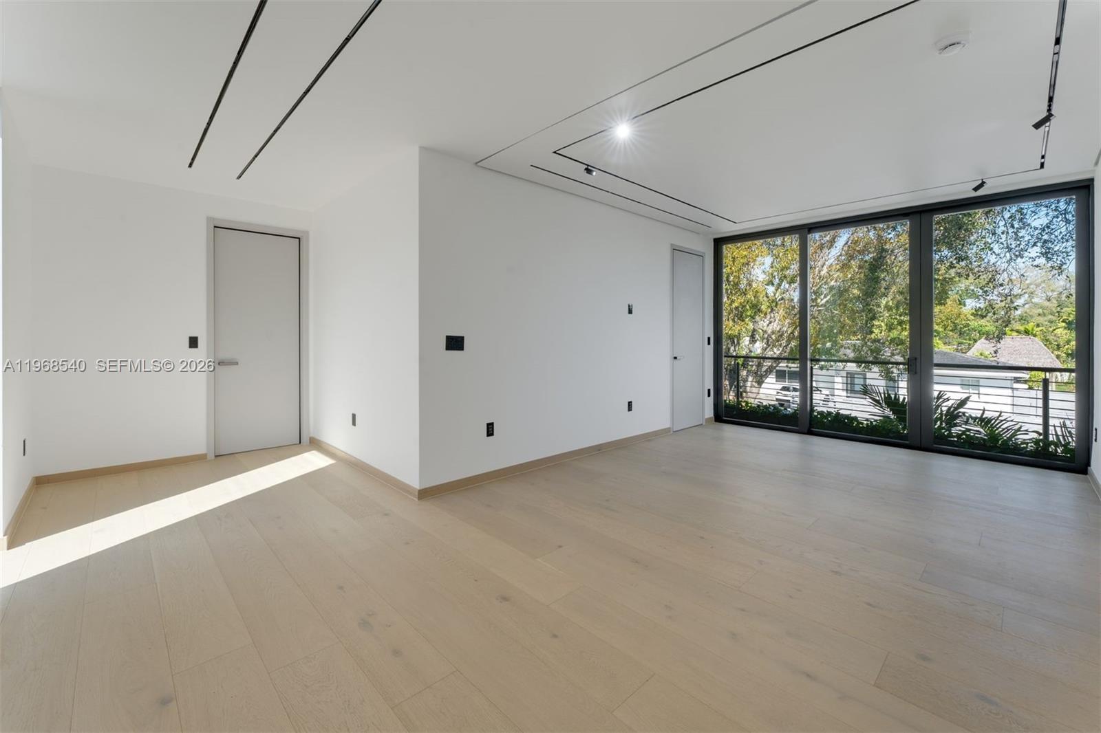 6450 SW 82nd St Miami, FL 33143