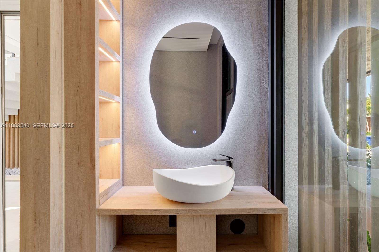 6450 SW 82nd St Miami, FL 33143