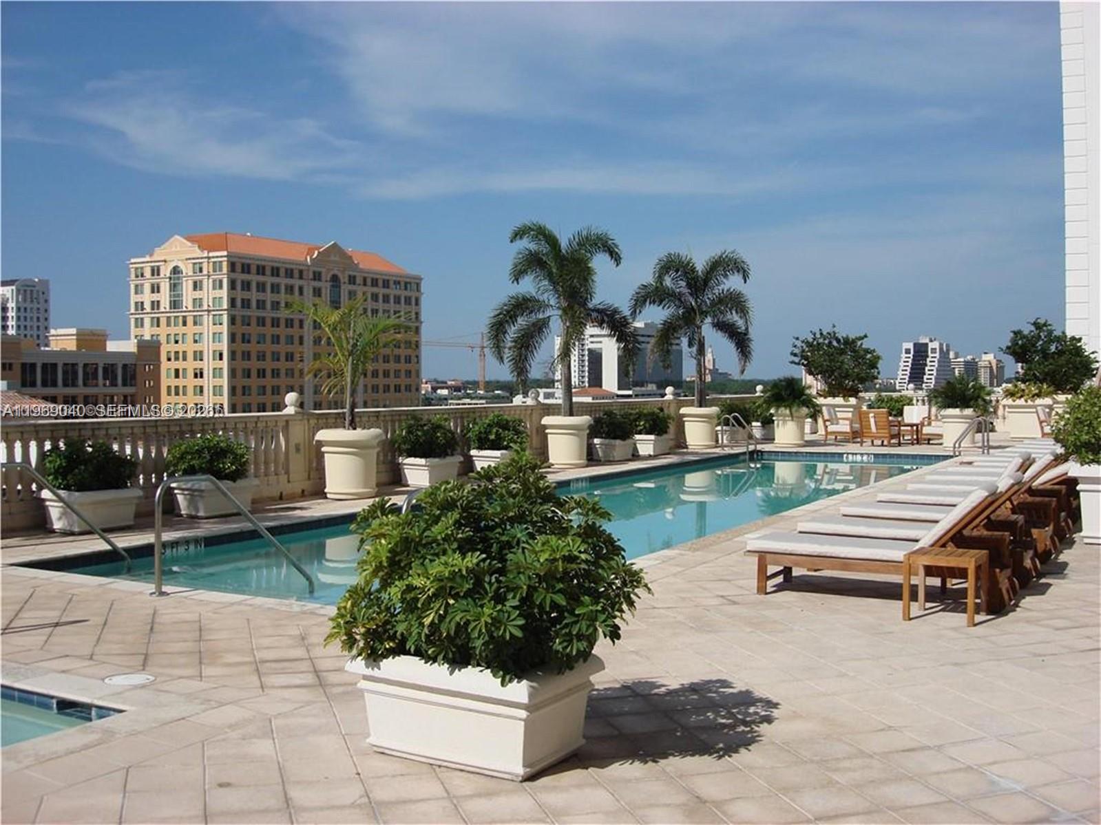 image Ten Aragon Condo13