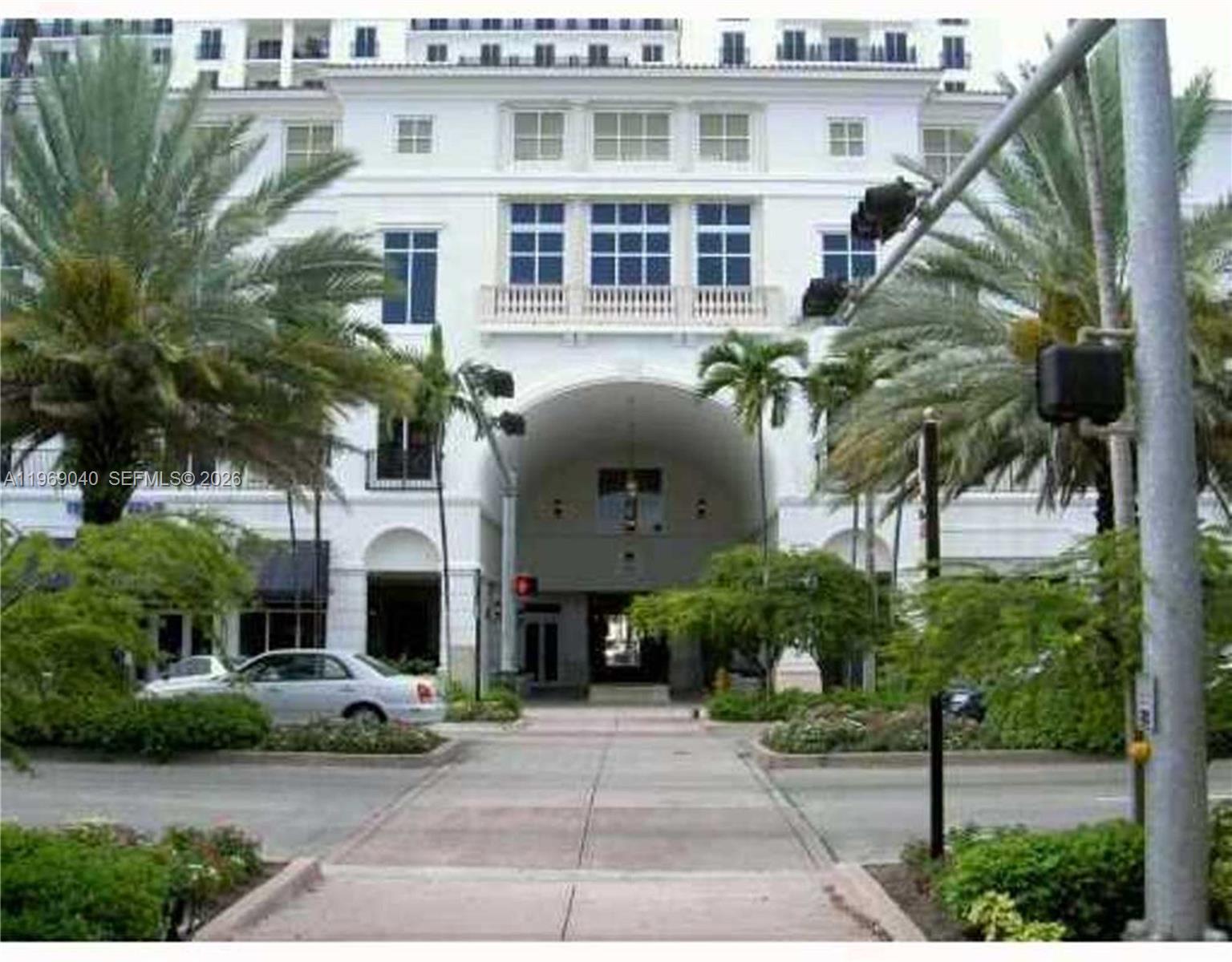 image Ten Aragon Condo22