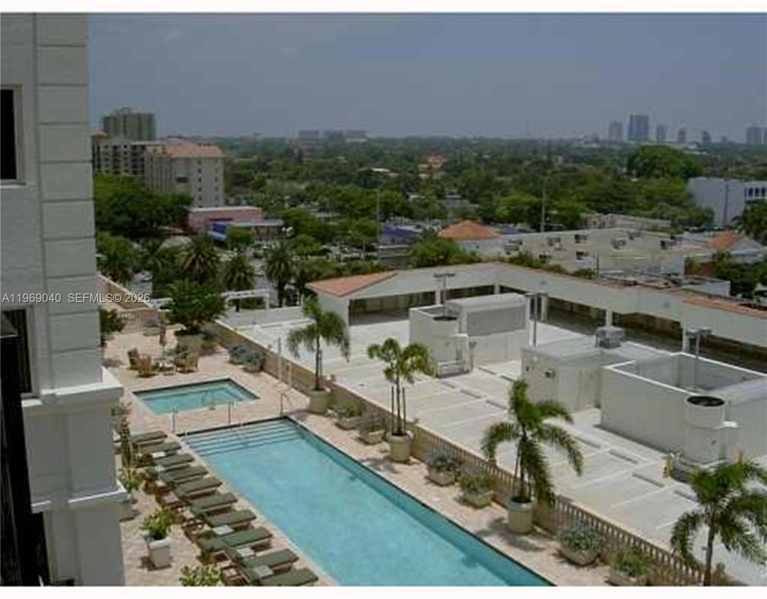 image Ten Aragon Condo26