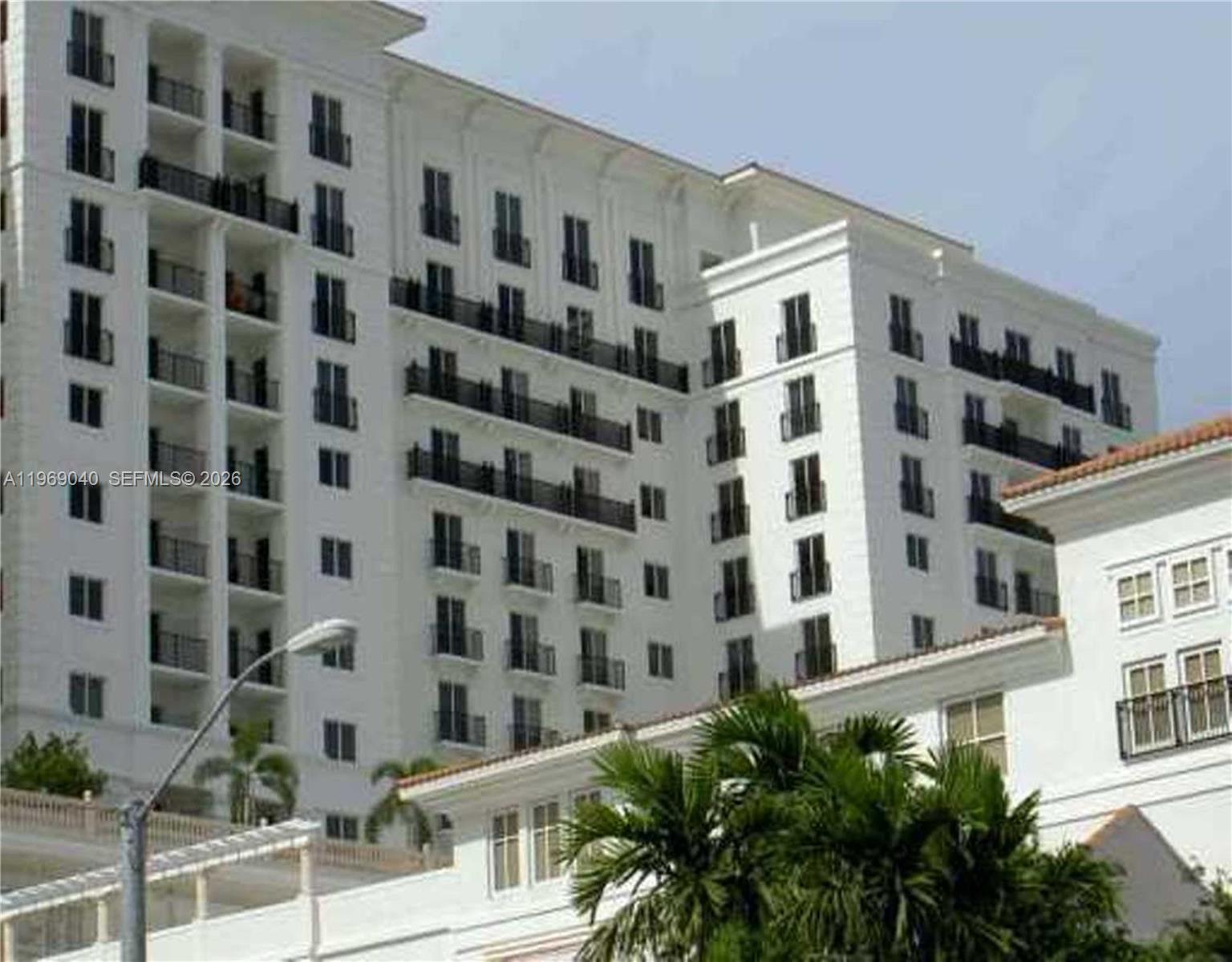 image Ten Aragon Condo28