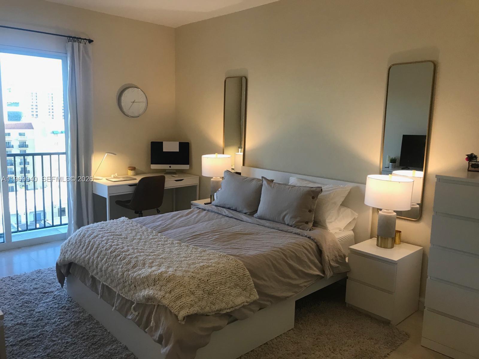 image Ten Aragon Condo4