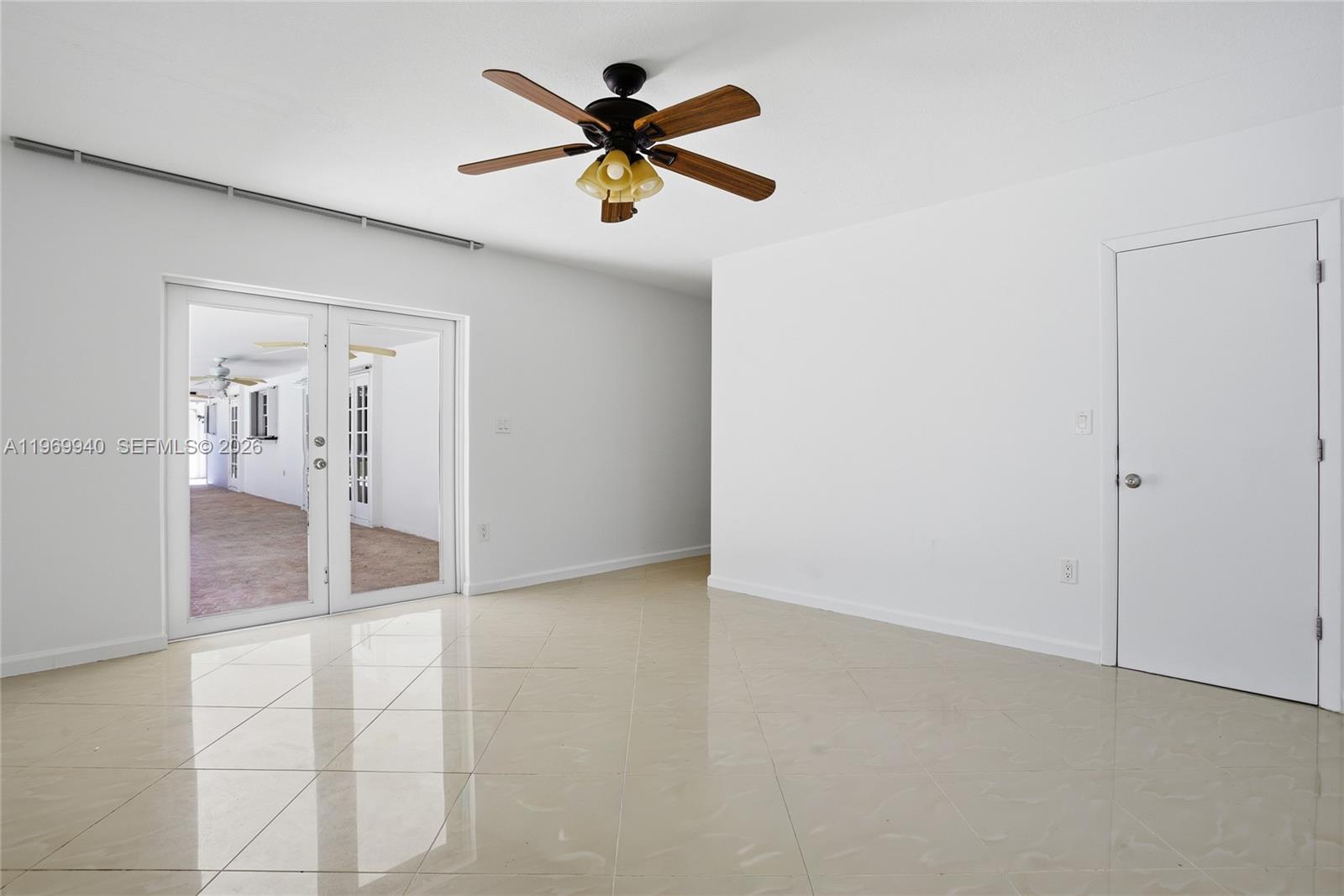 14721 SW 67th Ave Coral Gables, FL 33158