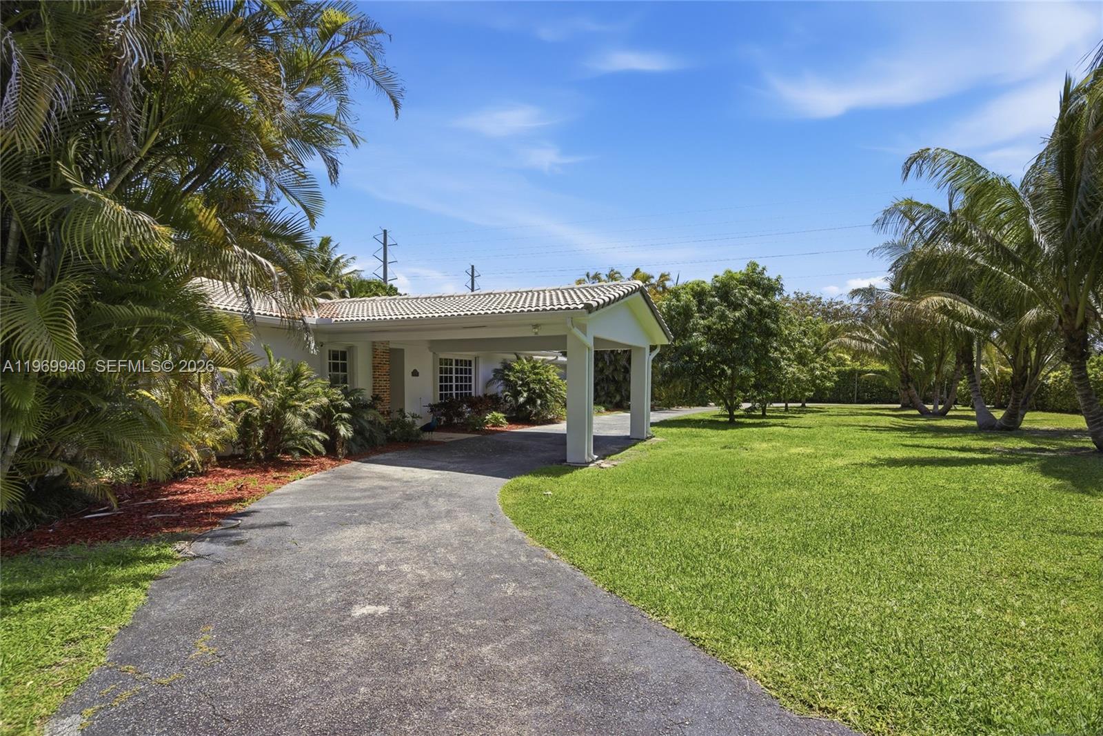 14721 SW 67th Ave Coral Gables, FL 33158