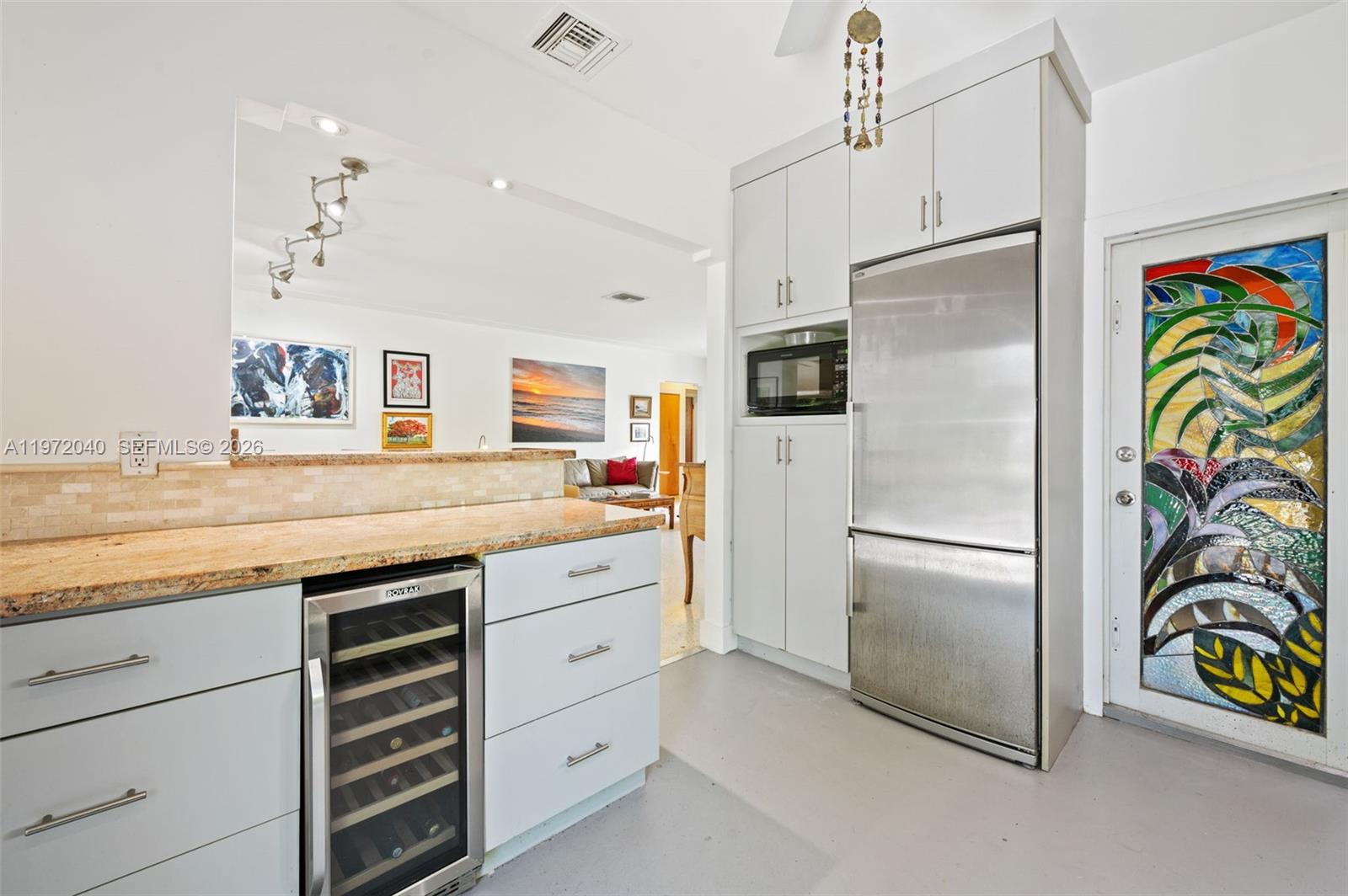 8819 Hawthorne Ave Surfside, FL 33154