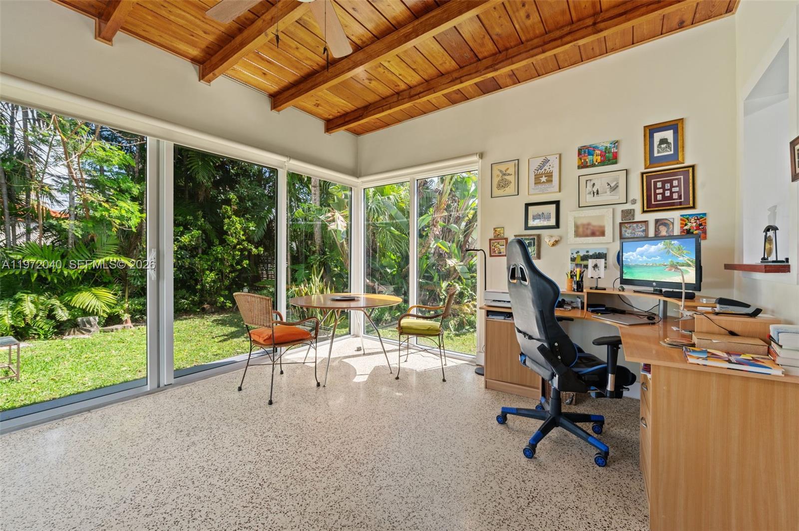 8819 Hawthorne Ave Surfside, FL 33154