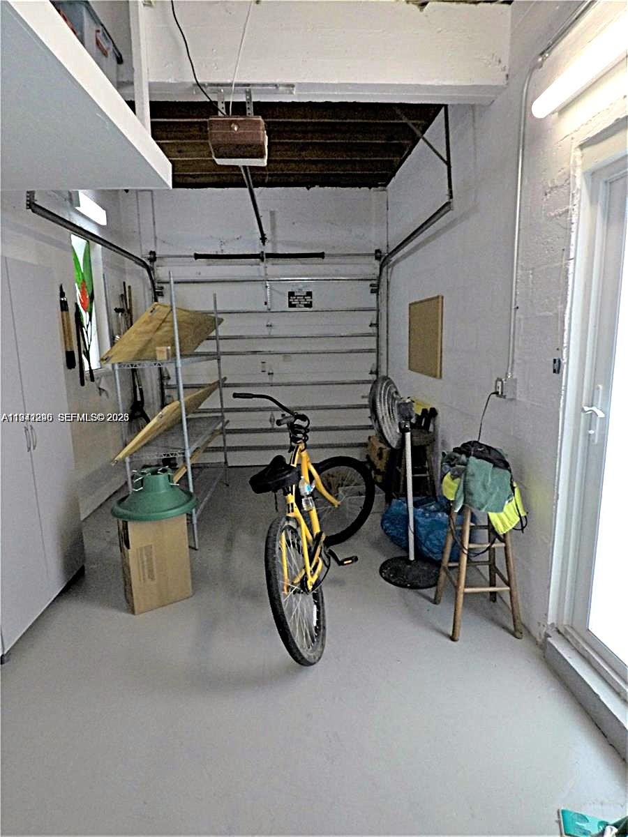 8819 Hawthorne Ave Surfside, FL 33154