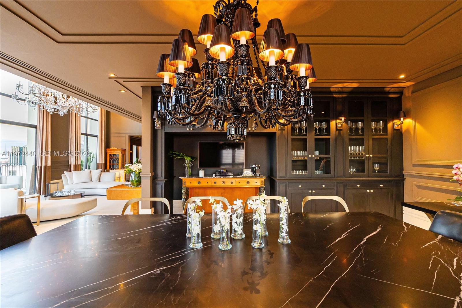 1377 Rua Leopoldo Couto De Magalhães Junior #PH 