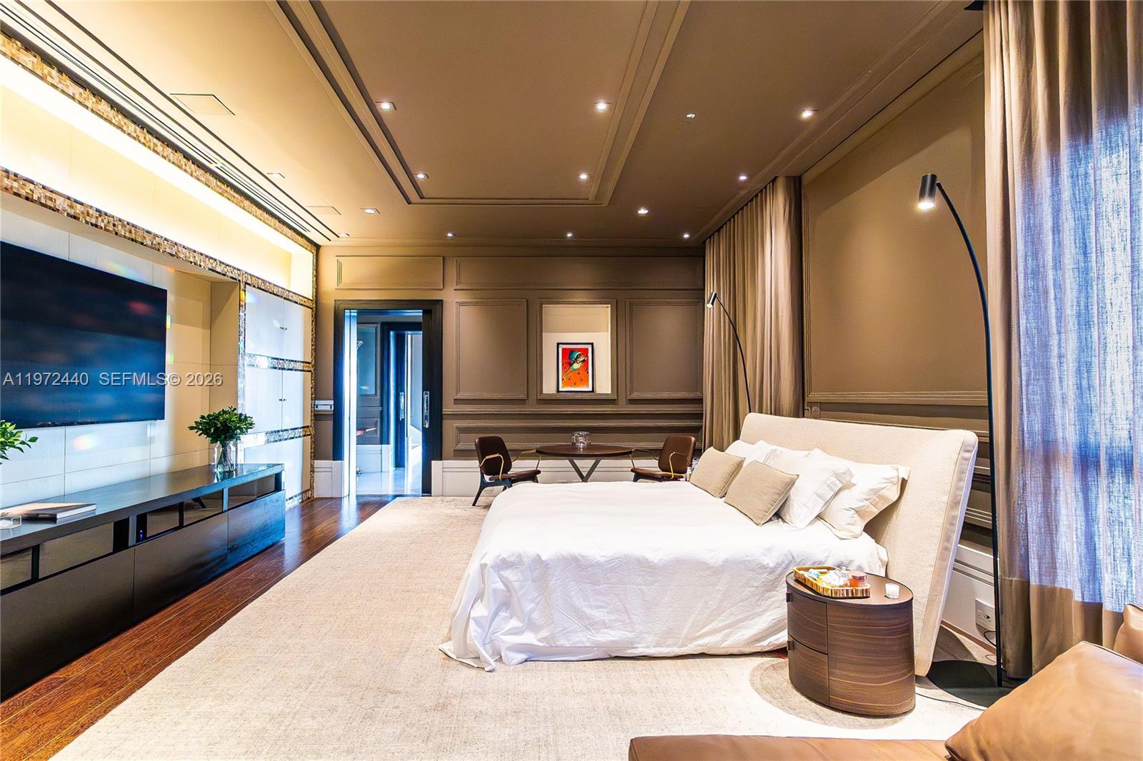 1377 Rua Leopoldo Couto De Magalhães Junior #PH 