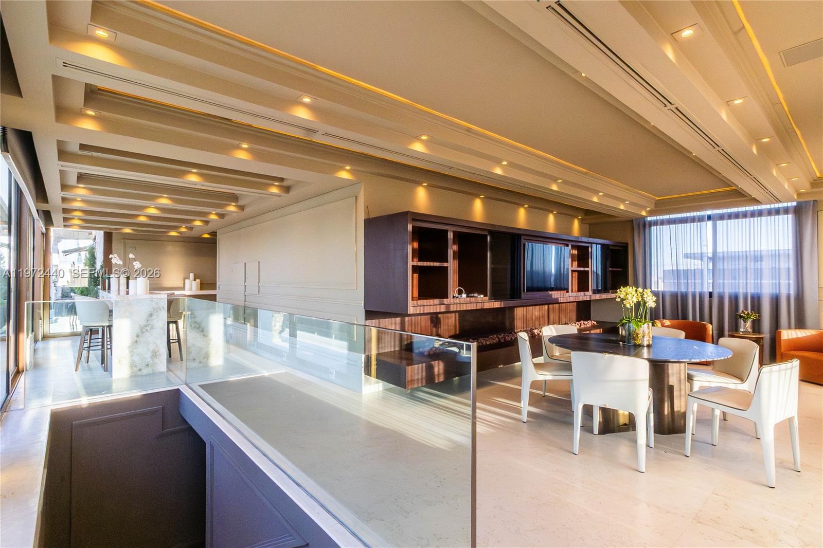 1377 Rua Leopoldo Couto De Magalhães Junior #PH 