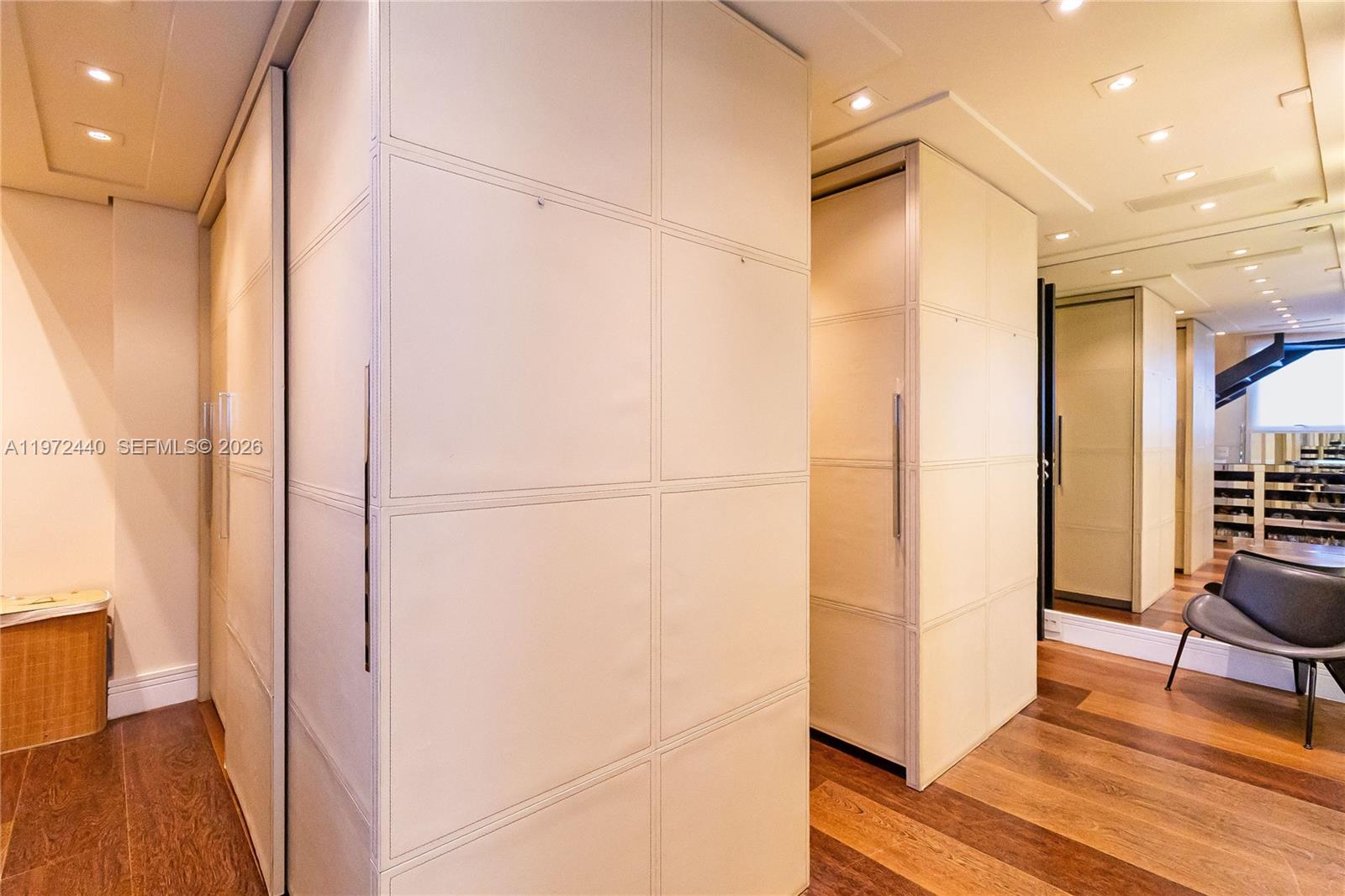 1377 Rua Leopoldo Couto De Magalhães Junior #PH 