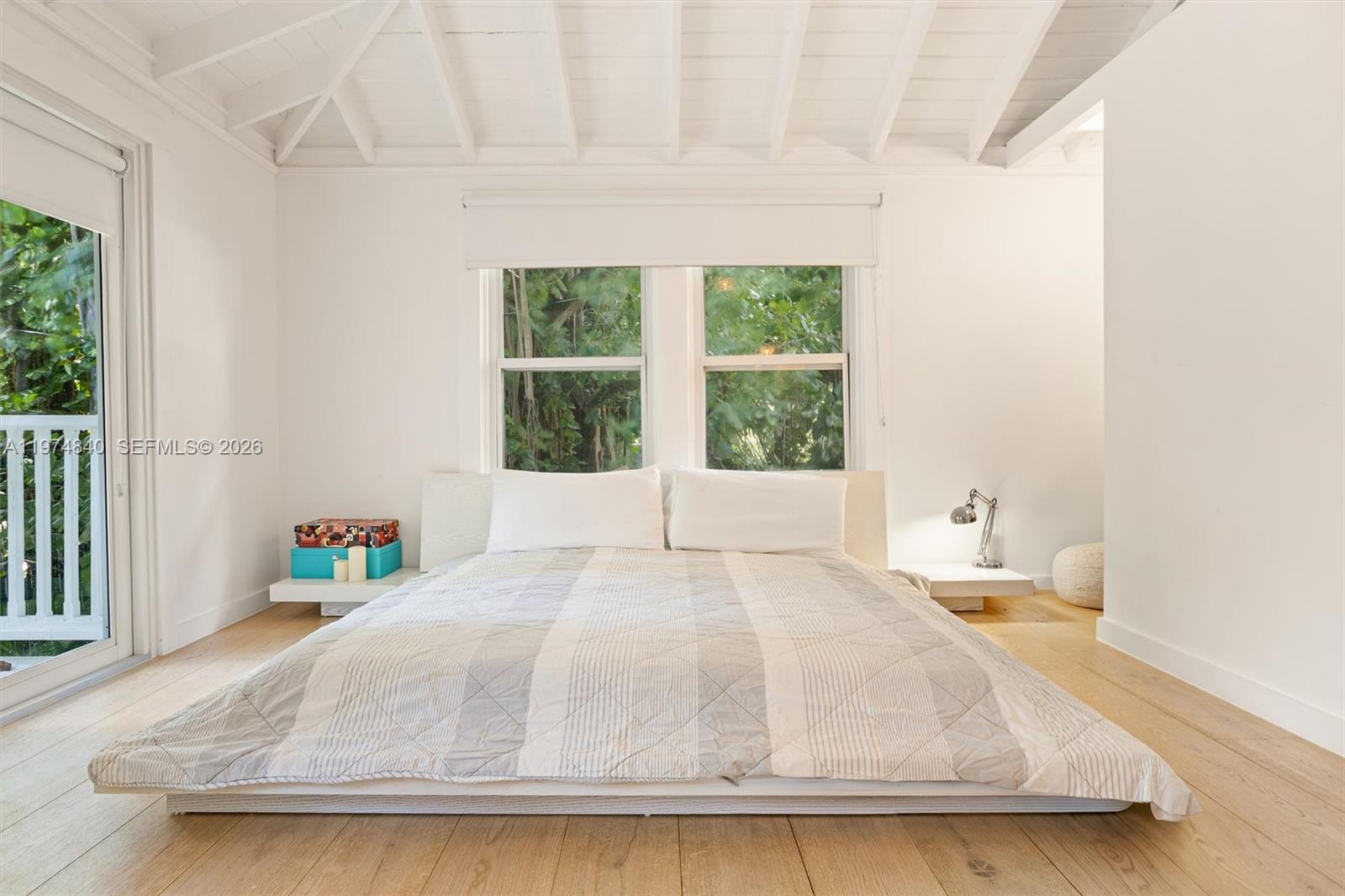 4286 S Douglas Rd Miami, FL 33133