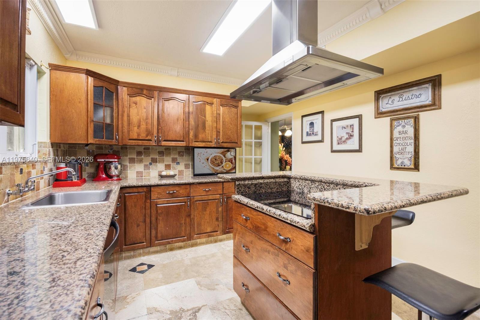 1645 S Bayshore Dr Coconut Grove, FL 33133