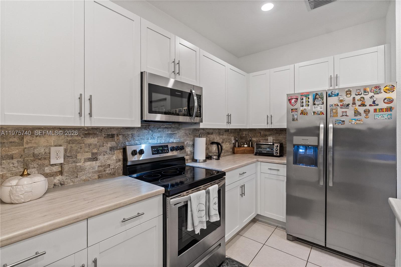 21018 NE 8th Ave #21018 Miami, FL 33179