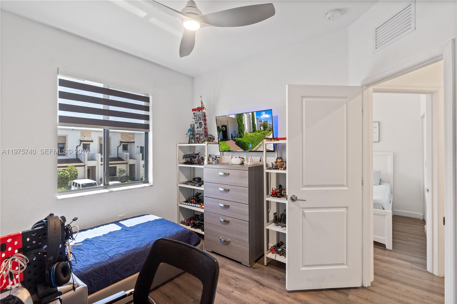 21018 NE 8th Ave #21018 Miami, FL 33179