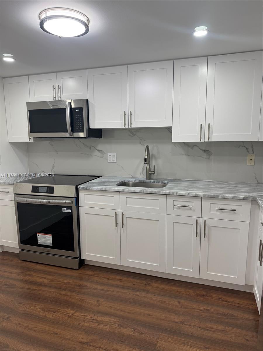 3490 Foxcroft Rd #B114